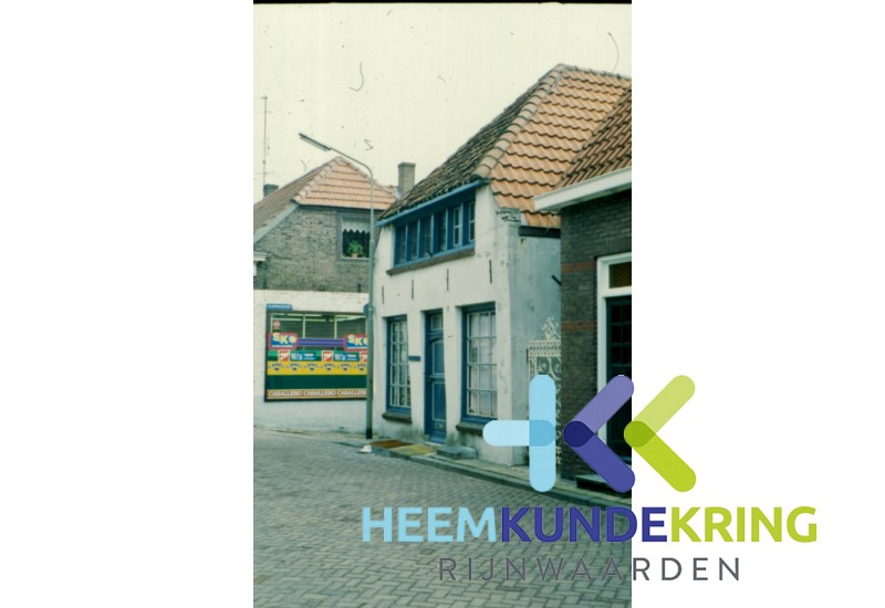 Coll. Gemeente Rijnwaarden Pand Antje en Vermeulen nu Jachtenberg- Dorpsdijk